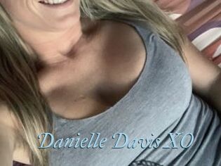 Danielle_Davis_XO