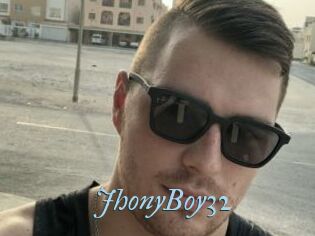 JhonyBoy32