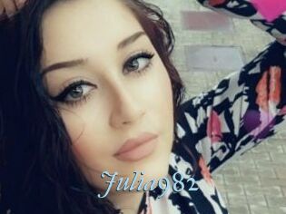 Julia982