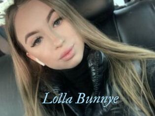 Lolla_Bunnye