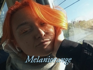 Melaniorange