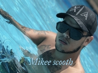 Mikee_scooth